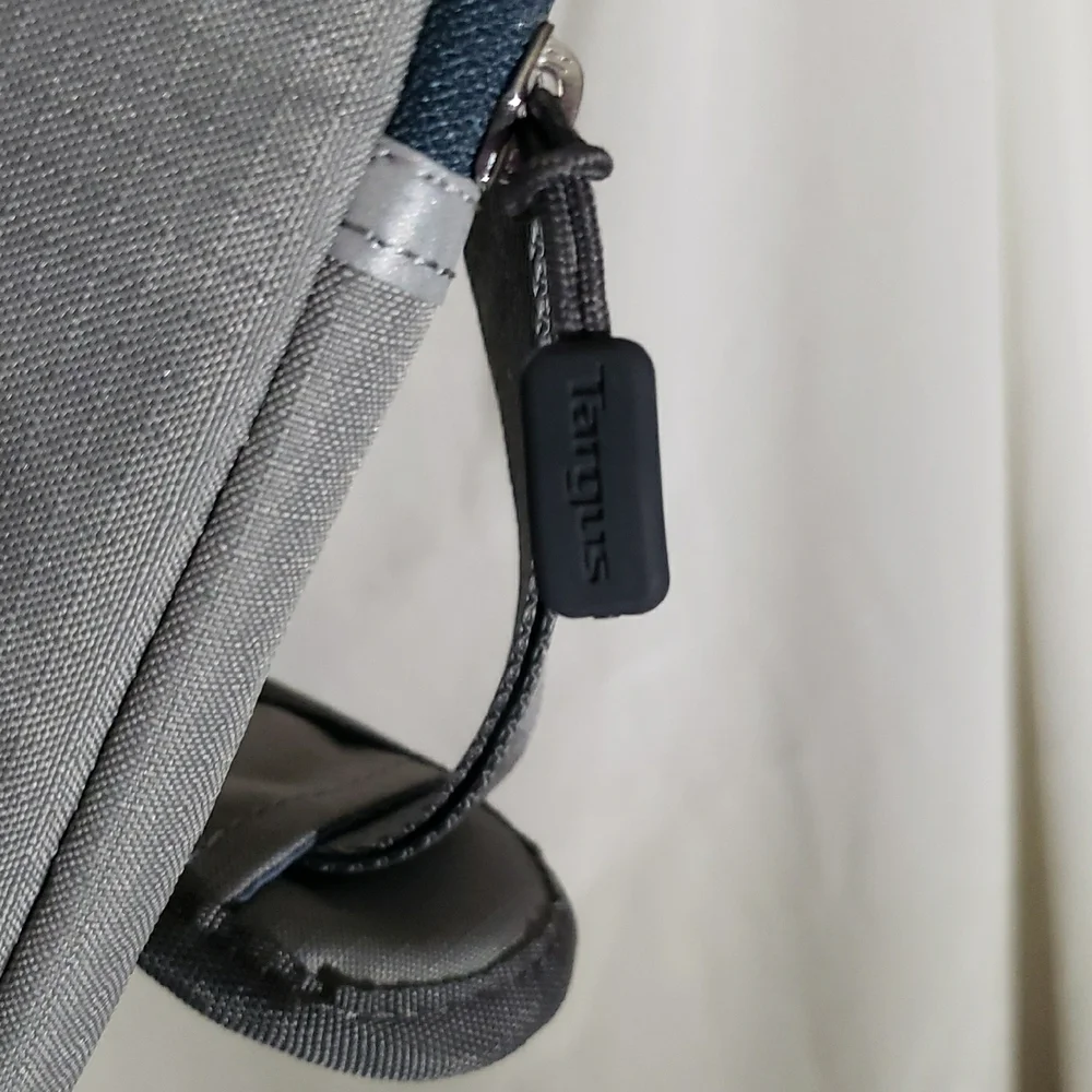 Targus Gray and Black Men's Laptop Bag